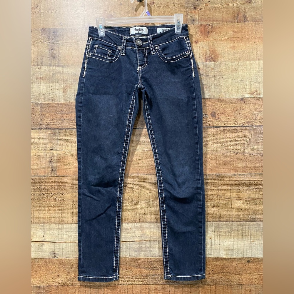 Daytrip Lynx Low Rise Skinny Dark Indigo Jeans Size 25